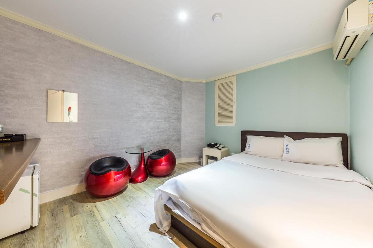 In Seoul Sinchon Goguma Hotel Εξωτερικό φωτογραφία